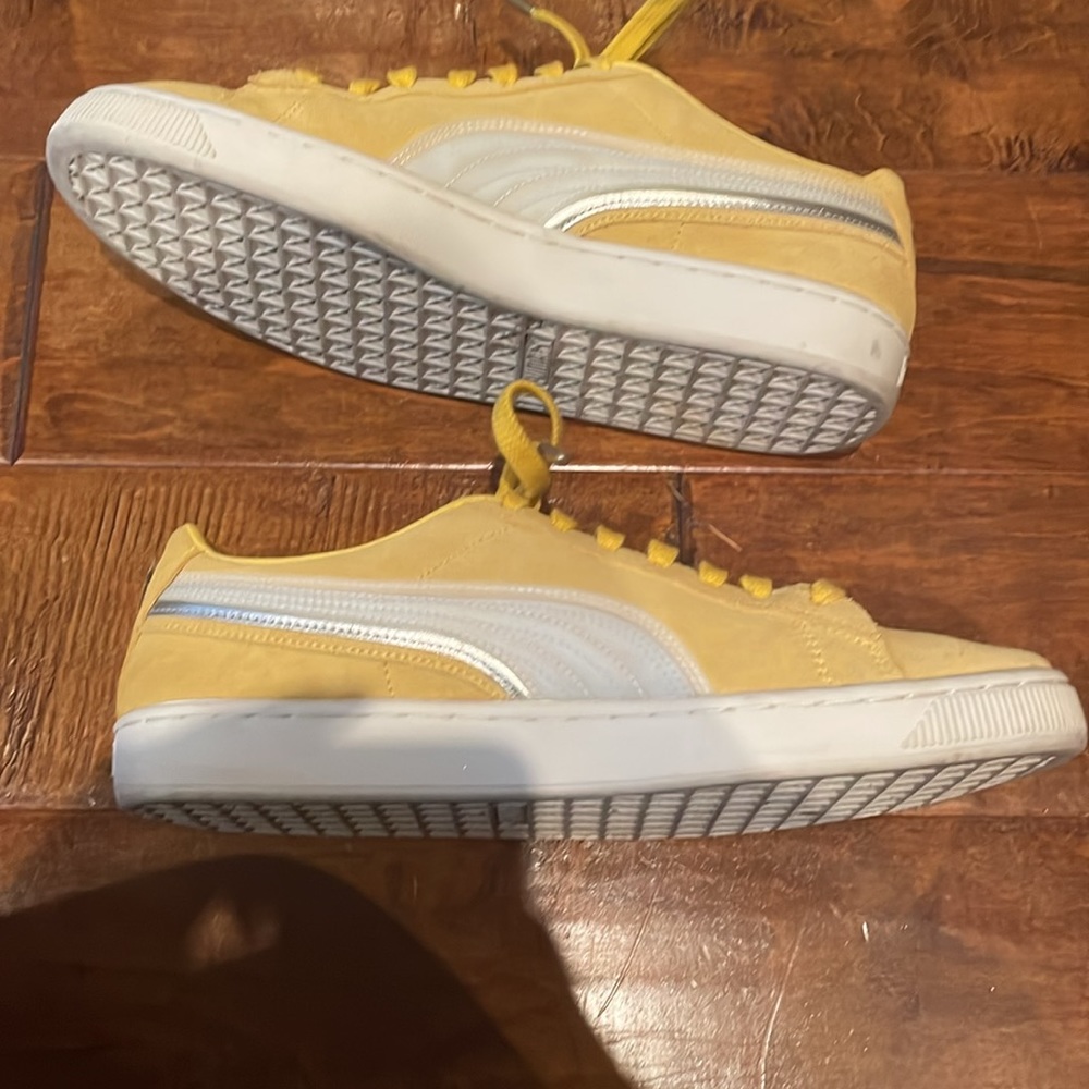 Puma Suede Triplex Haribo Mens US 10.5 EUR 44 Yellow Sneakers Shoes with Box - Picture 10 of 16